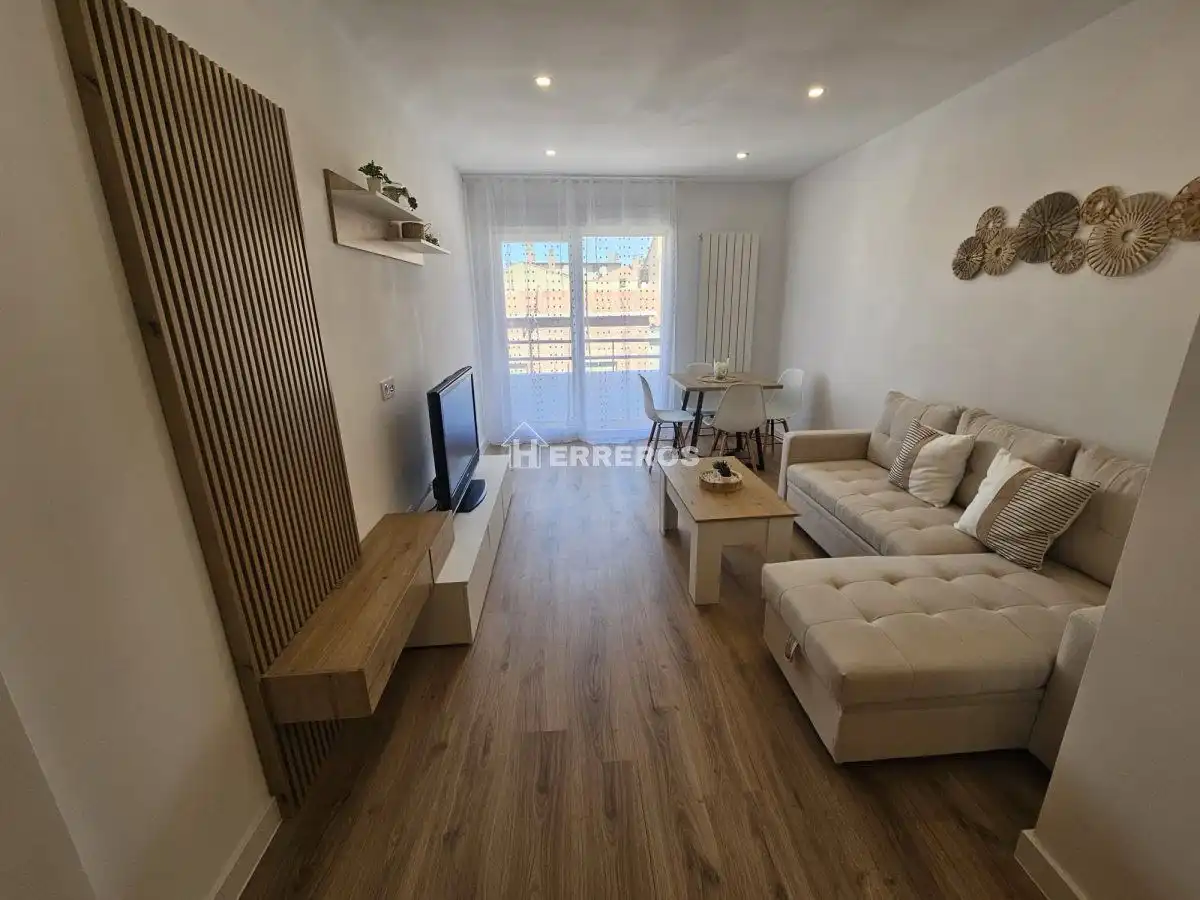 Flat with terrace for sale in gonzalo de berceo, imagen 22