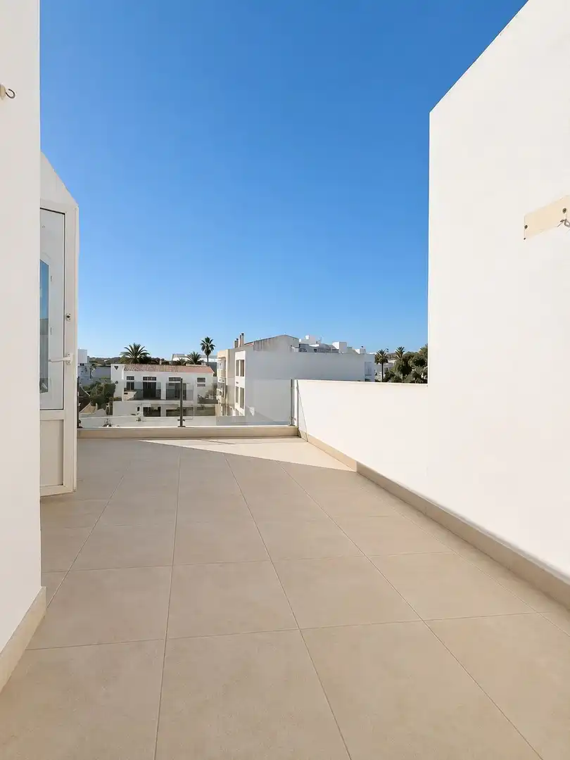 Terraza de Piso en venta en Ciutadella de Menorca con Aire acondicionado