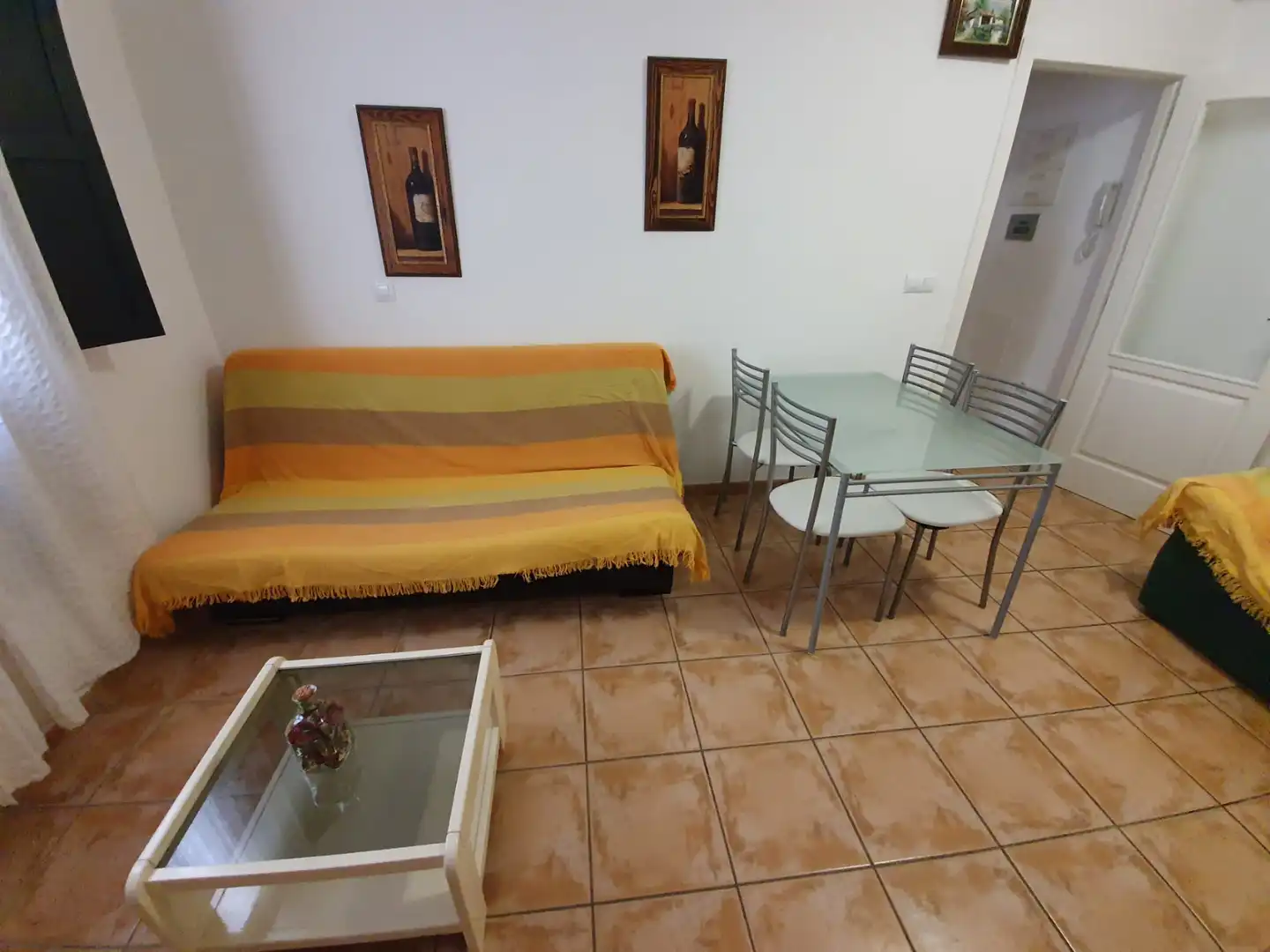 Sala d'estar de Apartament en venda en Vélez de Benaudalla amb Aire condicionat, Calefacció i Terrassa