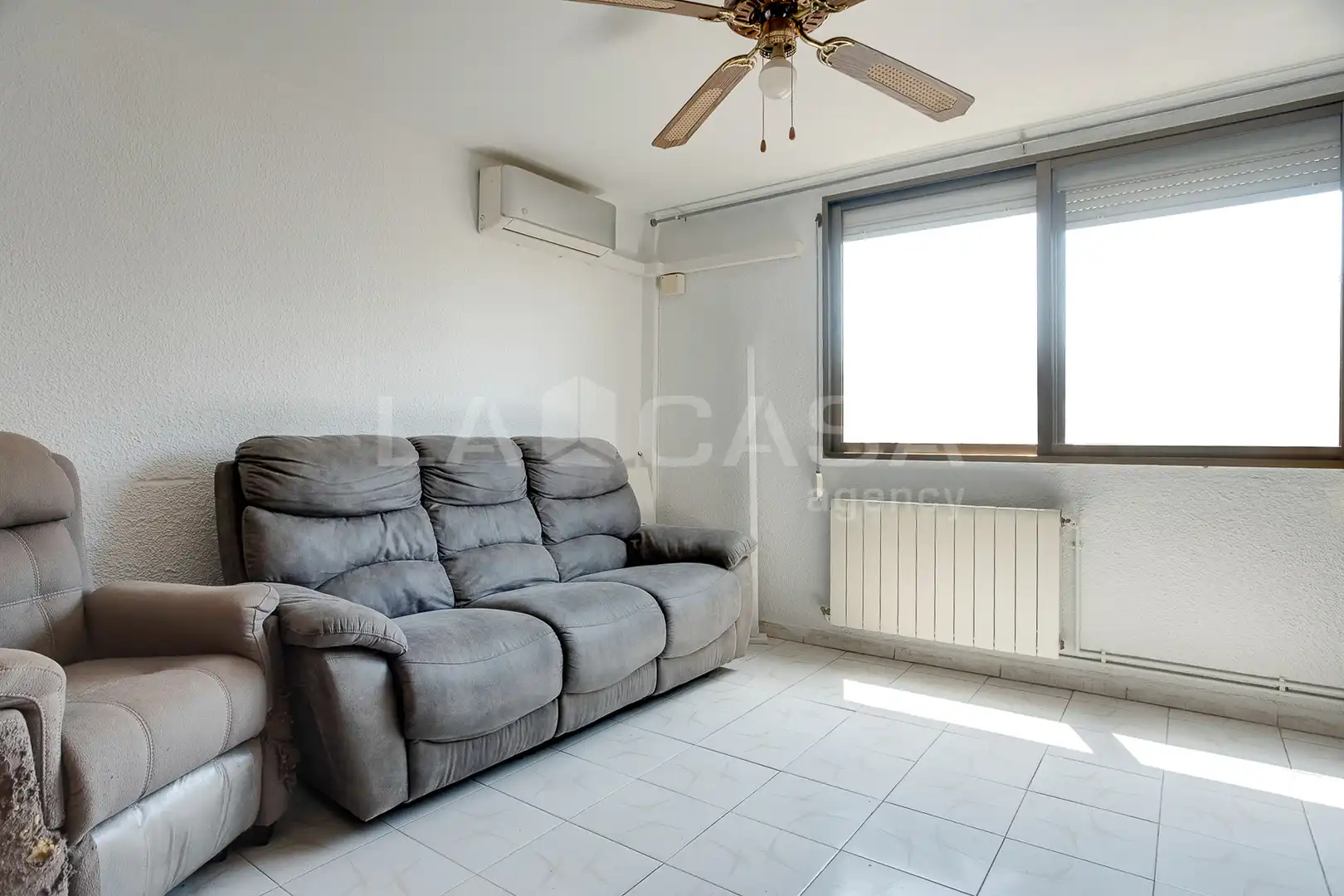 Bedroom of Flat for sale in L'Hospitalet de Llobregat