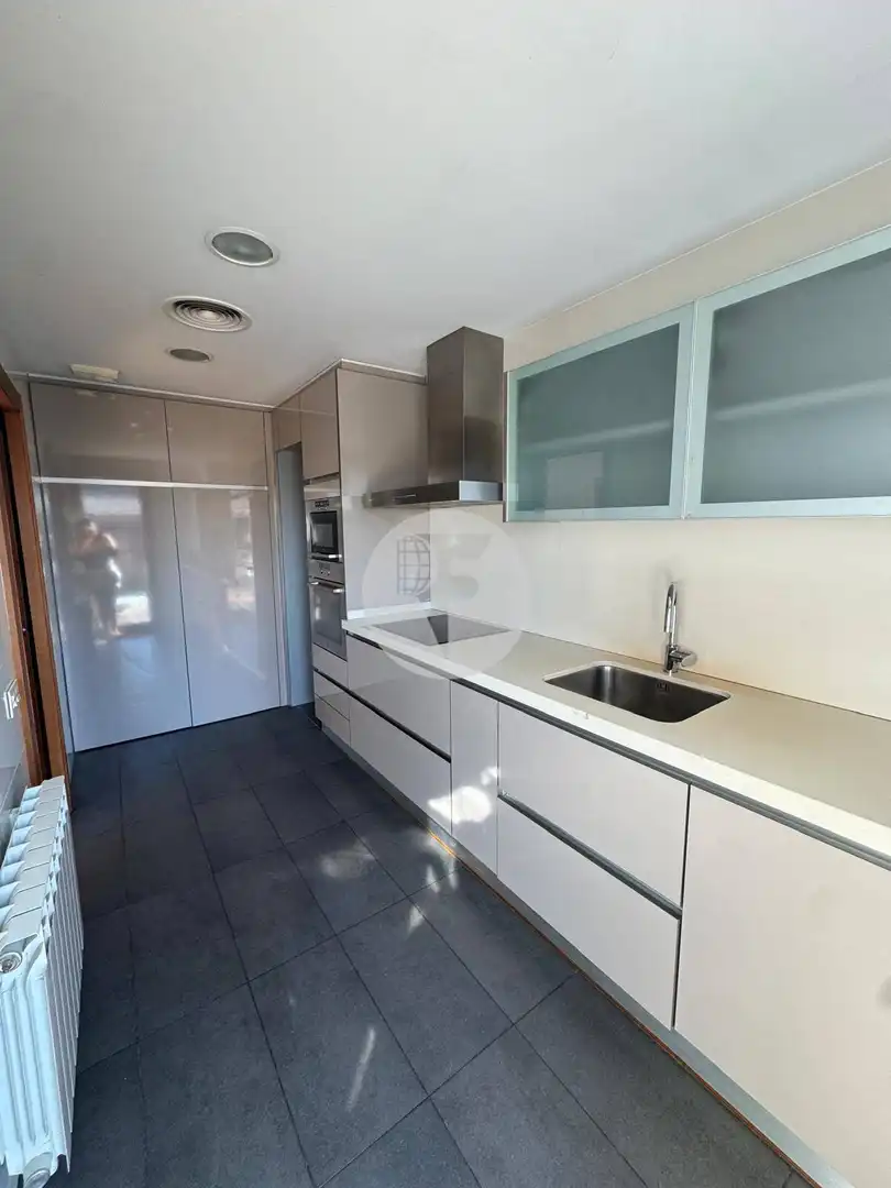 Kitchen of Flat for rent in Terrassa  with Air Conditioner, Heating and Balcony