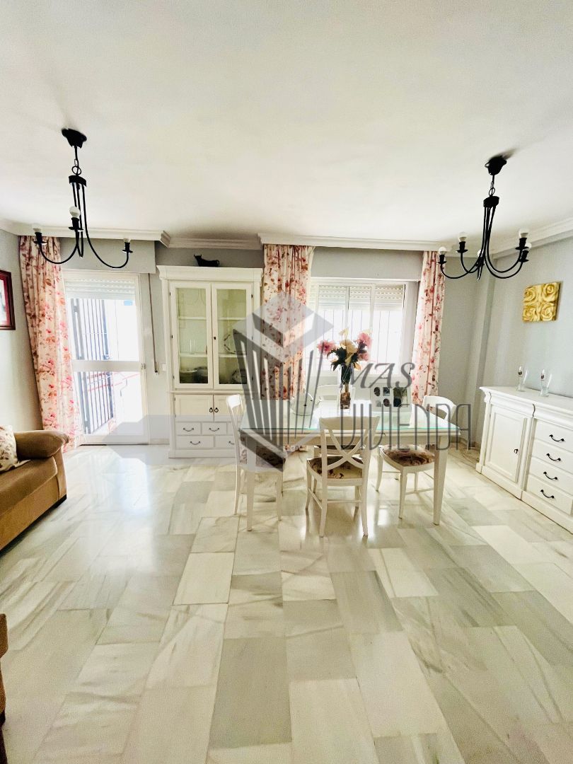 Dining room of Single-family semi-detached for sale in Algeciras  with Furnished