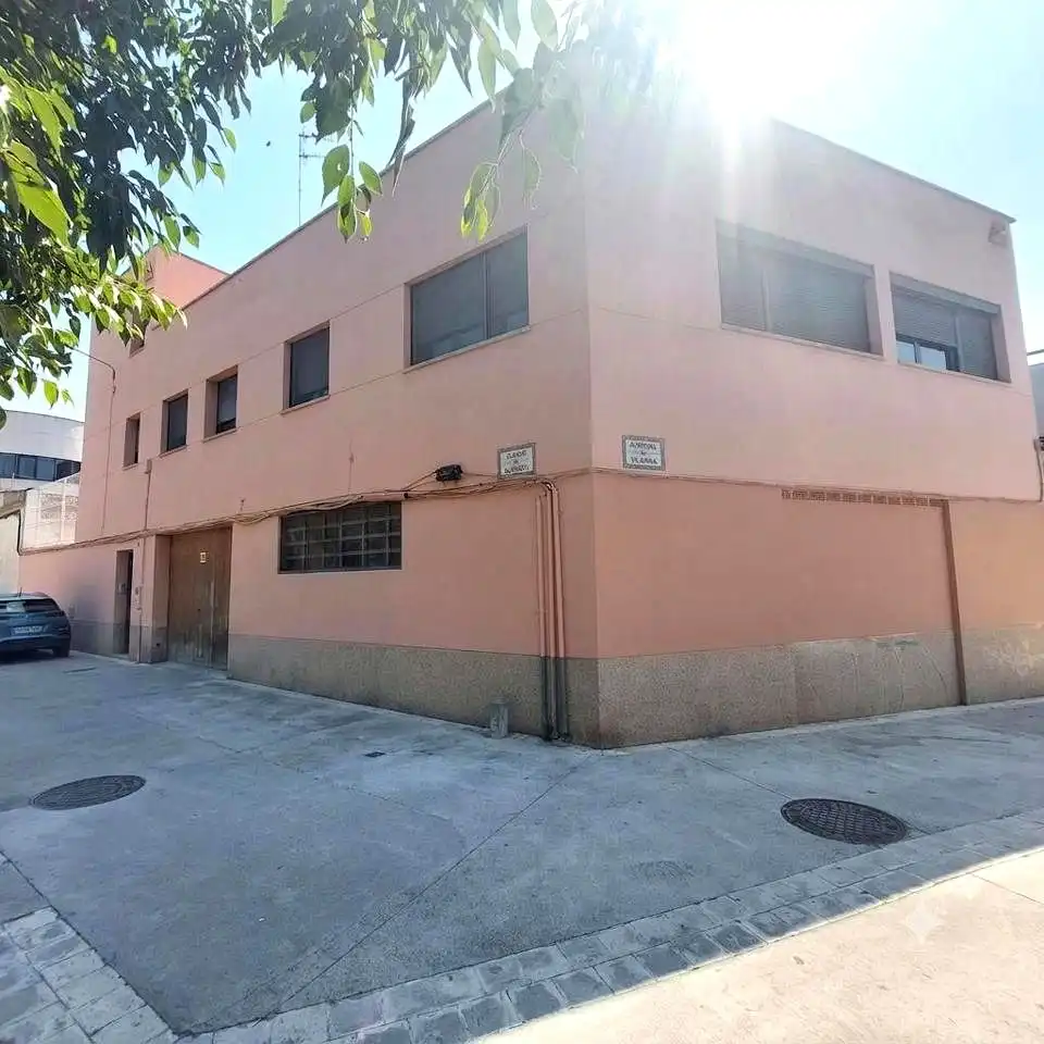 Vista exterior de Piso en venta en Vilafranca del Penedès con Aire acondicionado, Terraza y Trastero