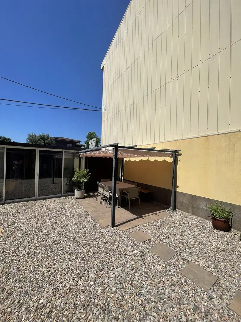 Terraza de Casa adosada en venta en Porqueres con Aire acondicionado, Terraza y Balcón