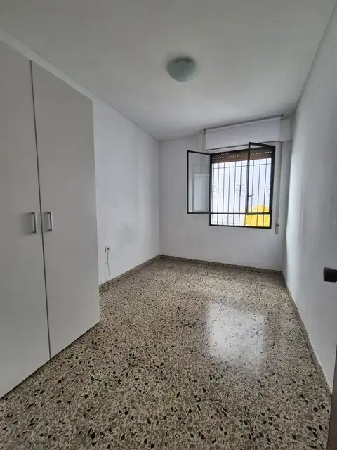 Dormitori de Pis en venda en Córdoba