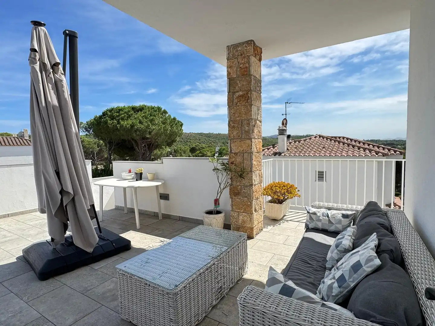 Terraza de Casa o chalet en venta en L'Escala con Aire acondicionado, Calefacción y Jardín privado