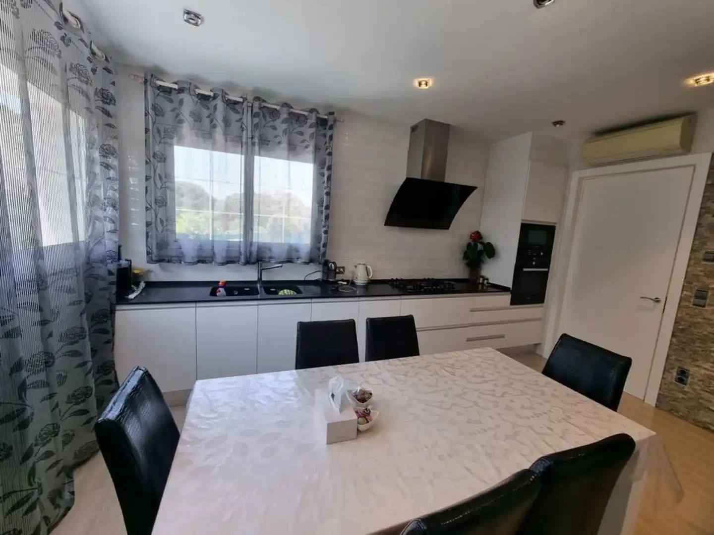 Chalet con terraza en venta en Condado del Jaruco - Puigventós, imagen 11