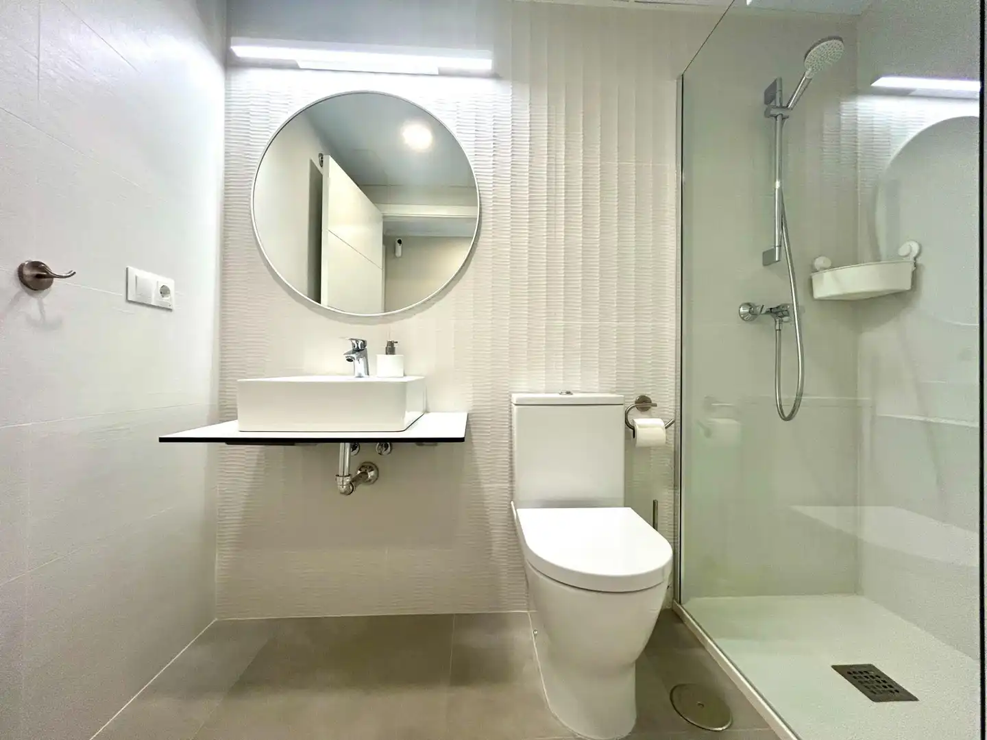 Bany de Apartament en venda en Orihuela amb Aire condicionat, Jardí privat i Terrassa