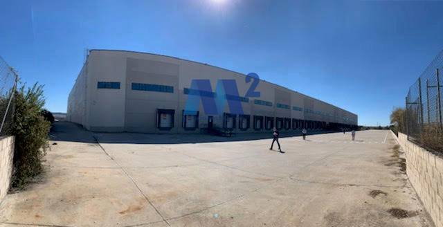 Nave industrial en Alquiler en Fontanar