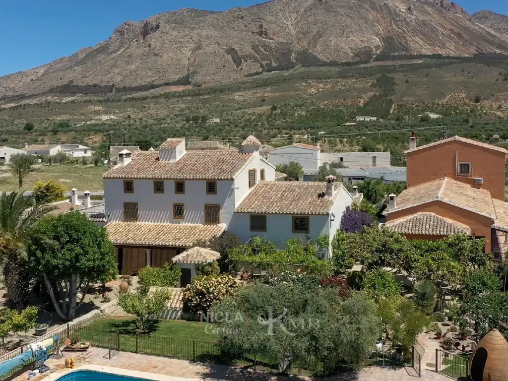 Exterior view of Houses for sale in Vélez-Blanco  with Air Conditioner, Terrace and Swimming Pool