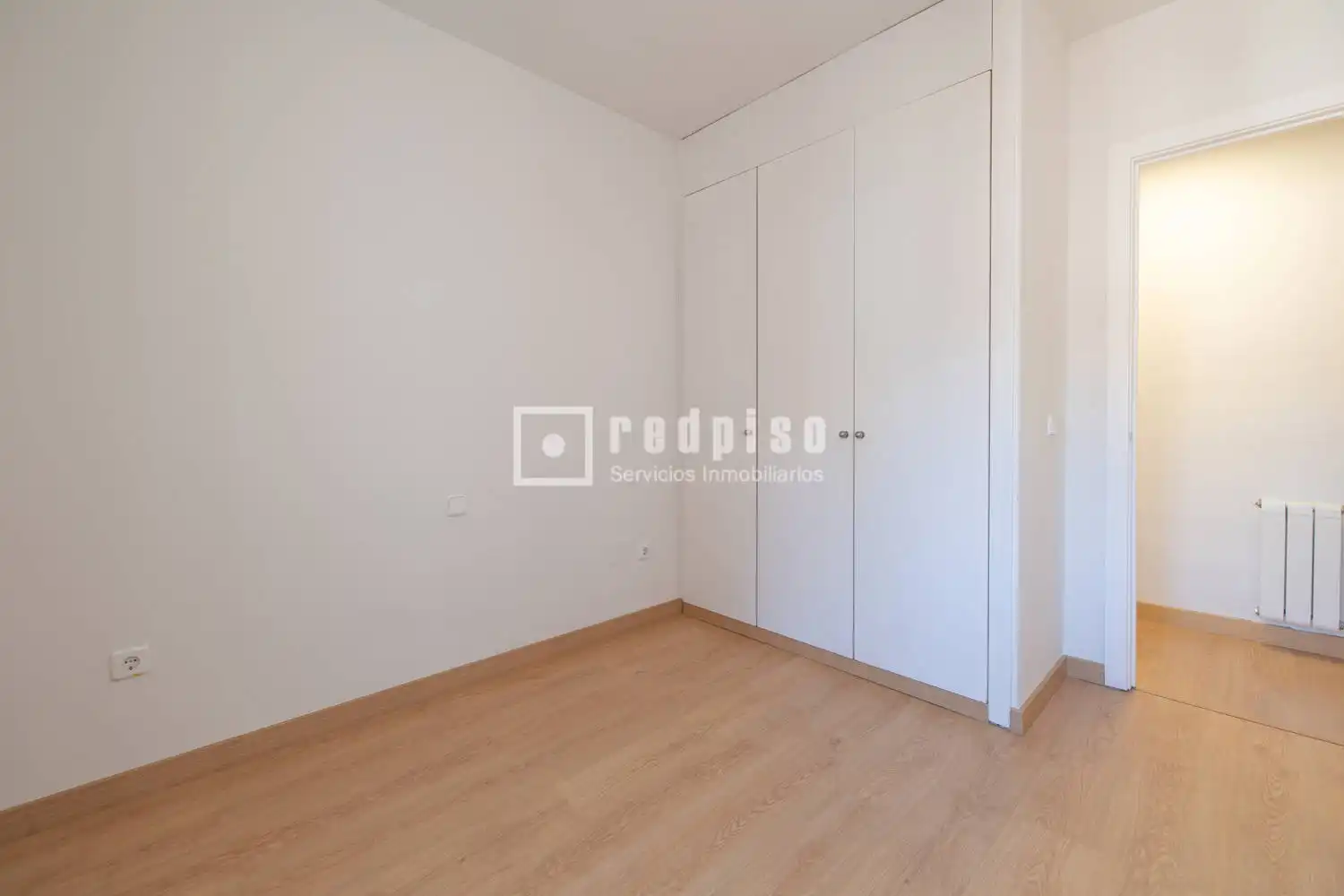 Bedroom of Flat for sale in Madrid  with Air Conditioner, Heating and Private garden