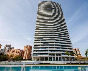 Vista exterior de Pis en venda en Benidorm amb Aire condicionat, Calefacció i Terrassa