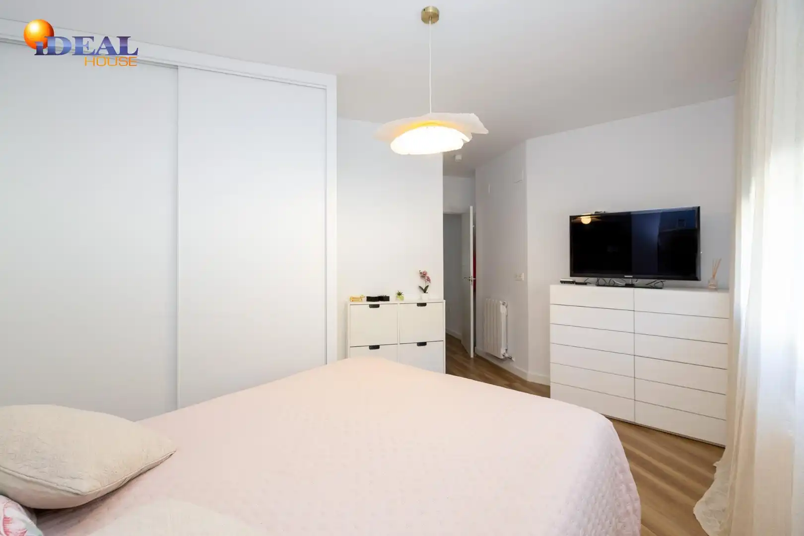 Habitación de Piso en venta en Granada con Aire acondicionado, Calefacción y Terraza