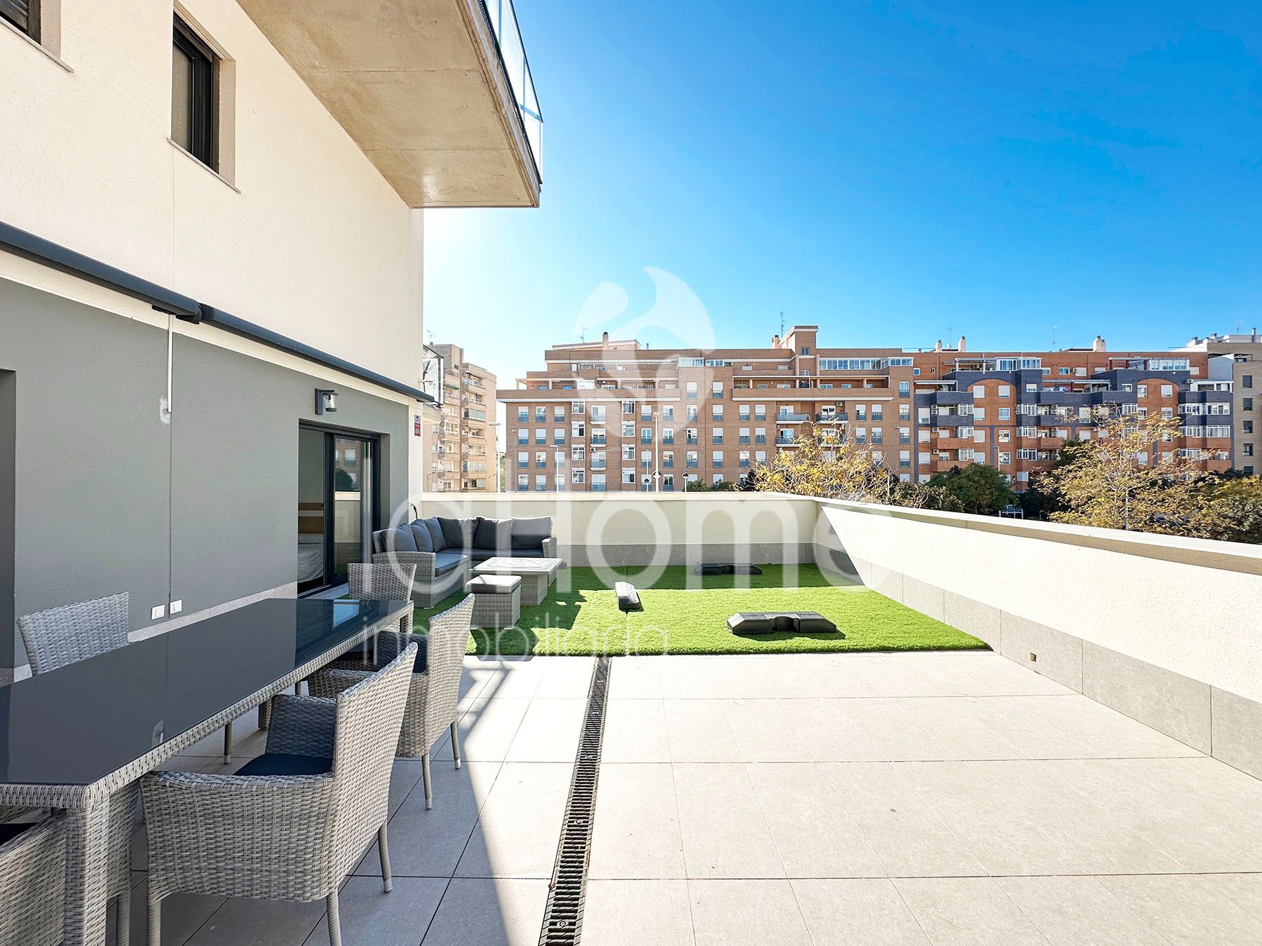 Apartament en venda a San José - Los Metales