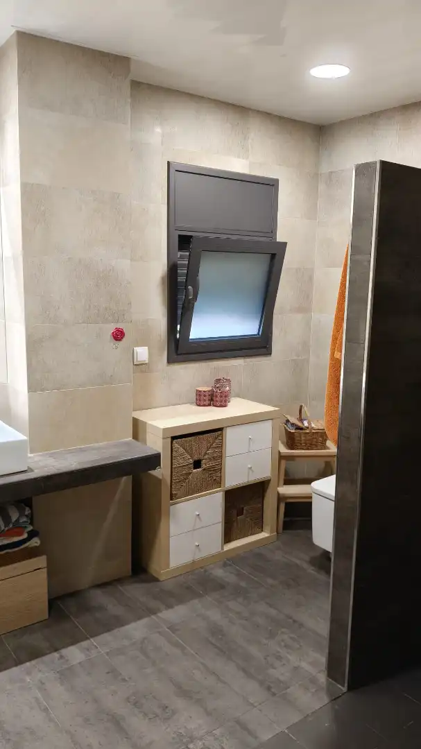 Baño de Casa o chalet en venta en Calafell con Calefacción, Terraza y Trastero