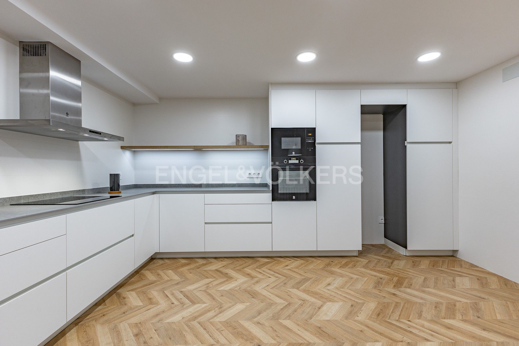 Kitchen of Apartment for sale in Terrassa  with Air Conditioner, Heating and Terrace
