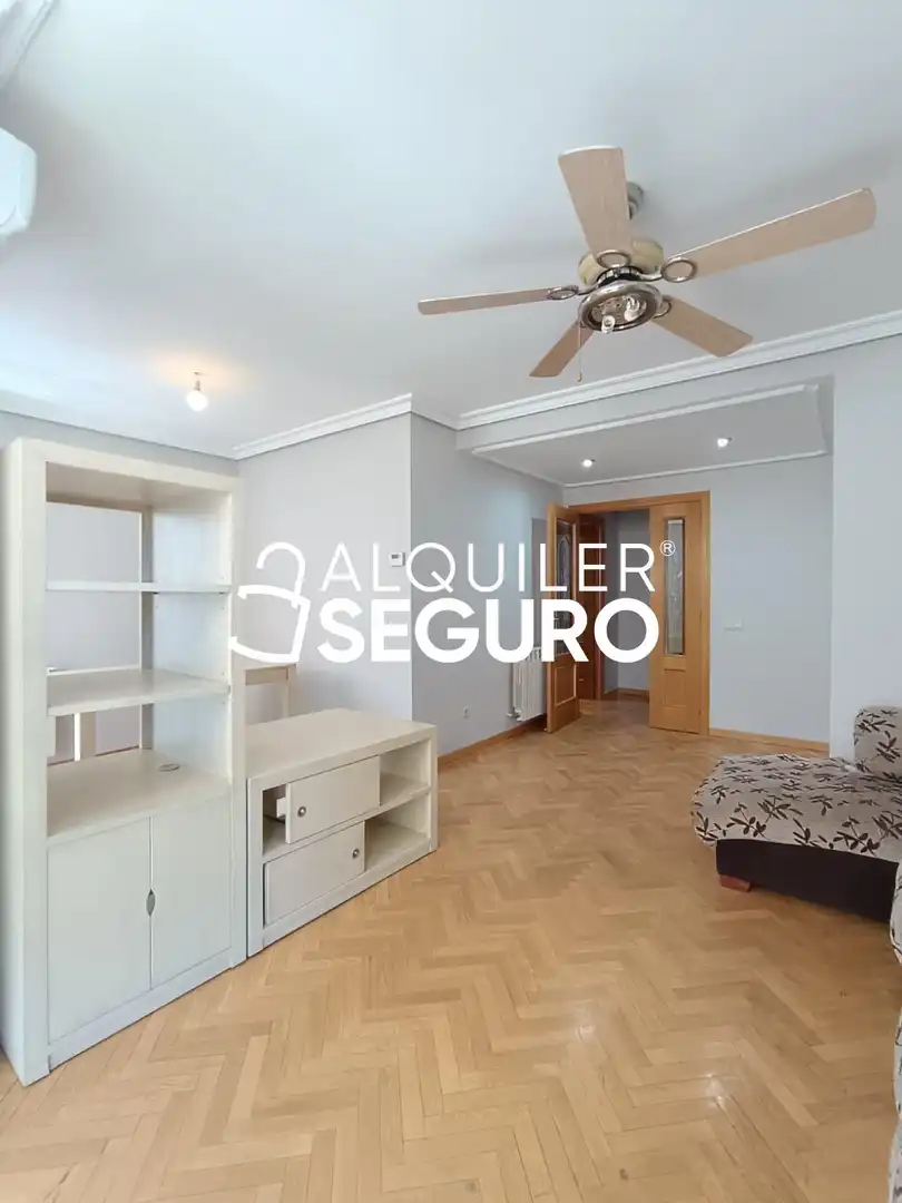 Bedroom of Flat for rent in Leganés  with Heating, Storage room and Furnished