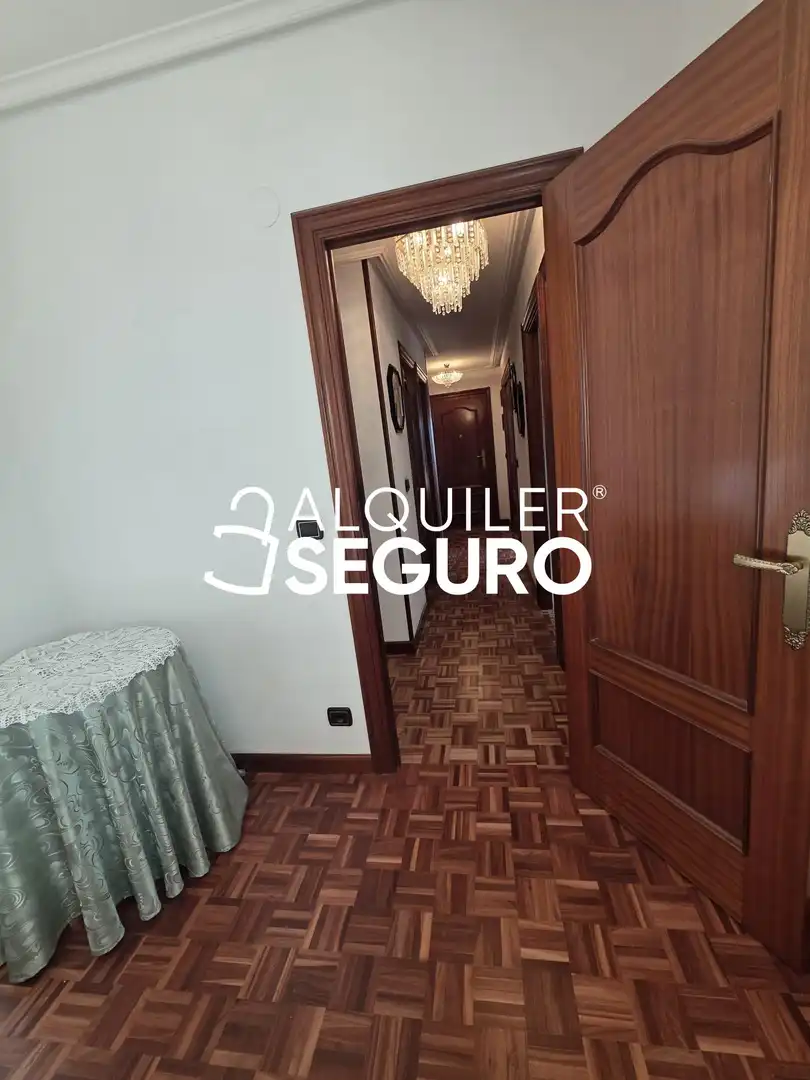 Flat for rent in Burgos  with Heating, Terrace and Furnished