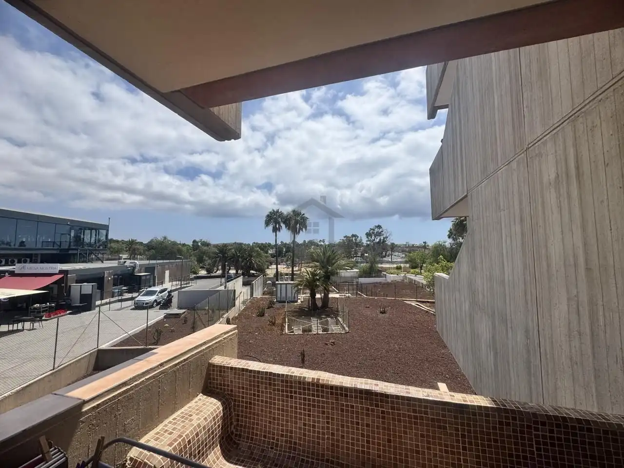 Apartament amb piscina en venda a Avenida Fernando Salazar González