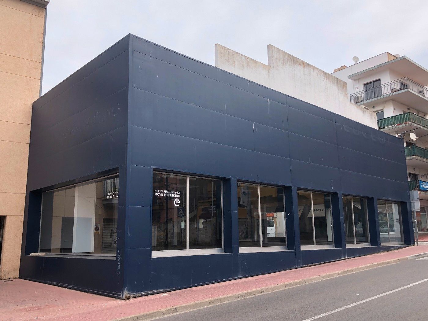 Vista exterior de Local en venda en Sant Feliu de Guíxols