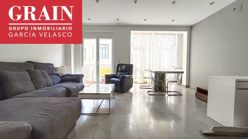 Sala de estar de Piso en venta en Albacete con Calefacción y Balcón