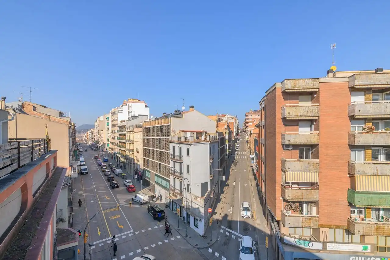 Vista exterior de Ático en venta en Manresa