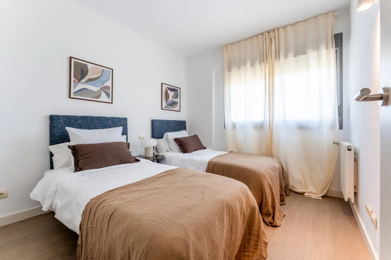 Flat for rent in Calle de Isabel Clara Eugenia, 33, Sanchinarro