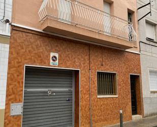Vista exterior de Casa adosada en venda en Sabadell amb Calefacció, Terrassa i Balcó