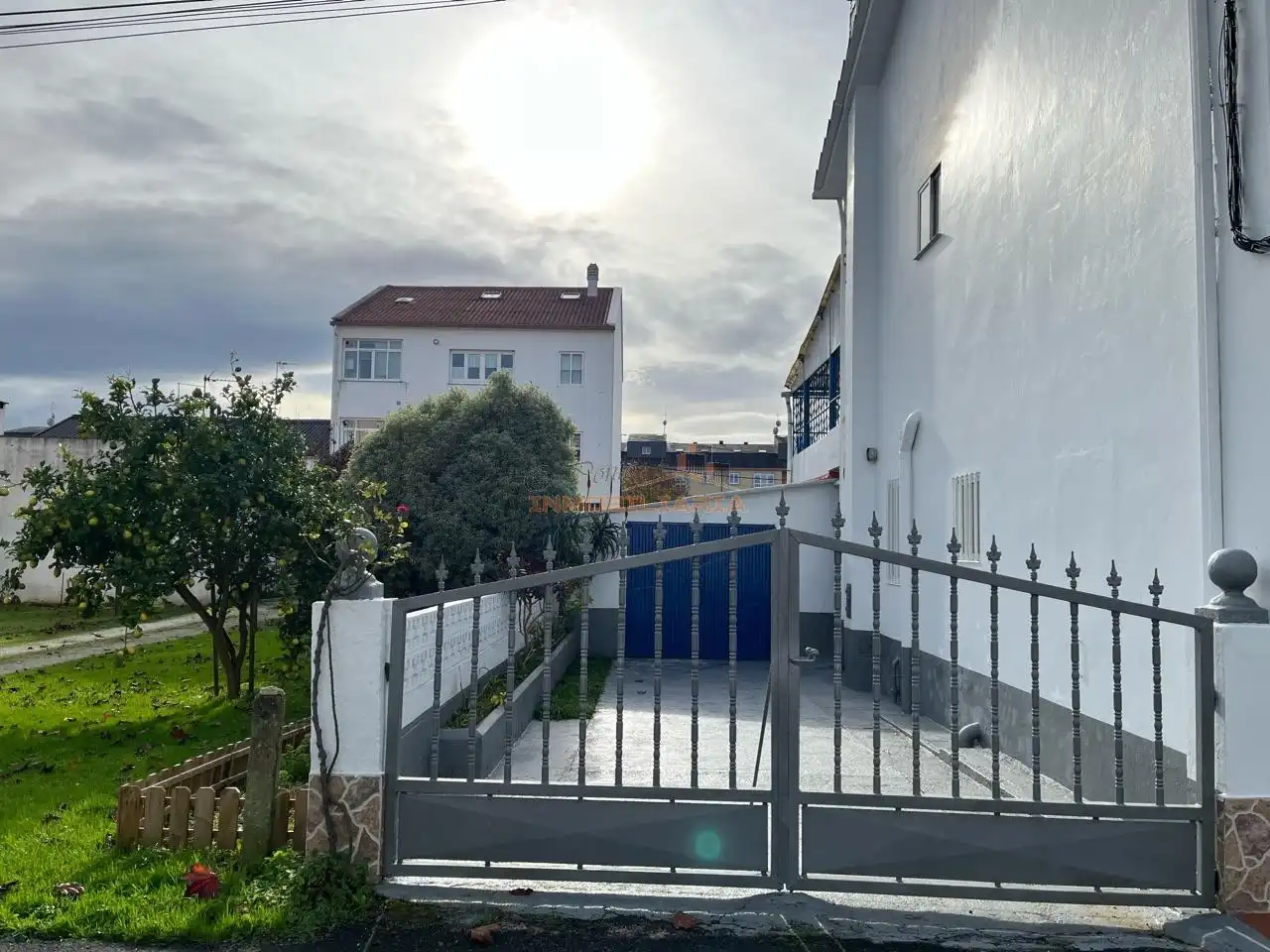 House with garden for sale in Piñeiros- Freixeiro, imagen 2