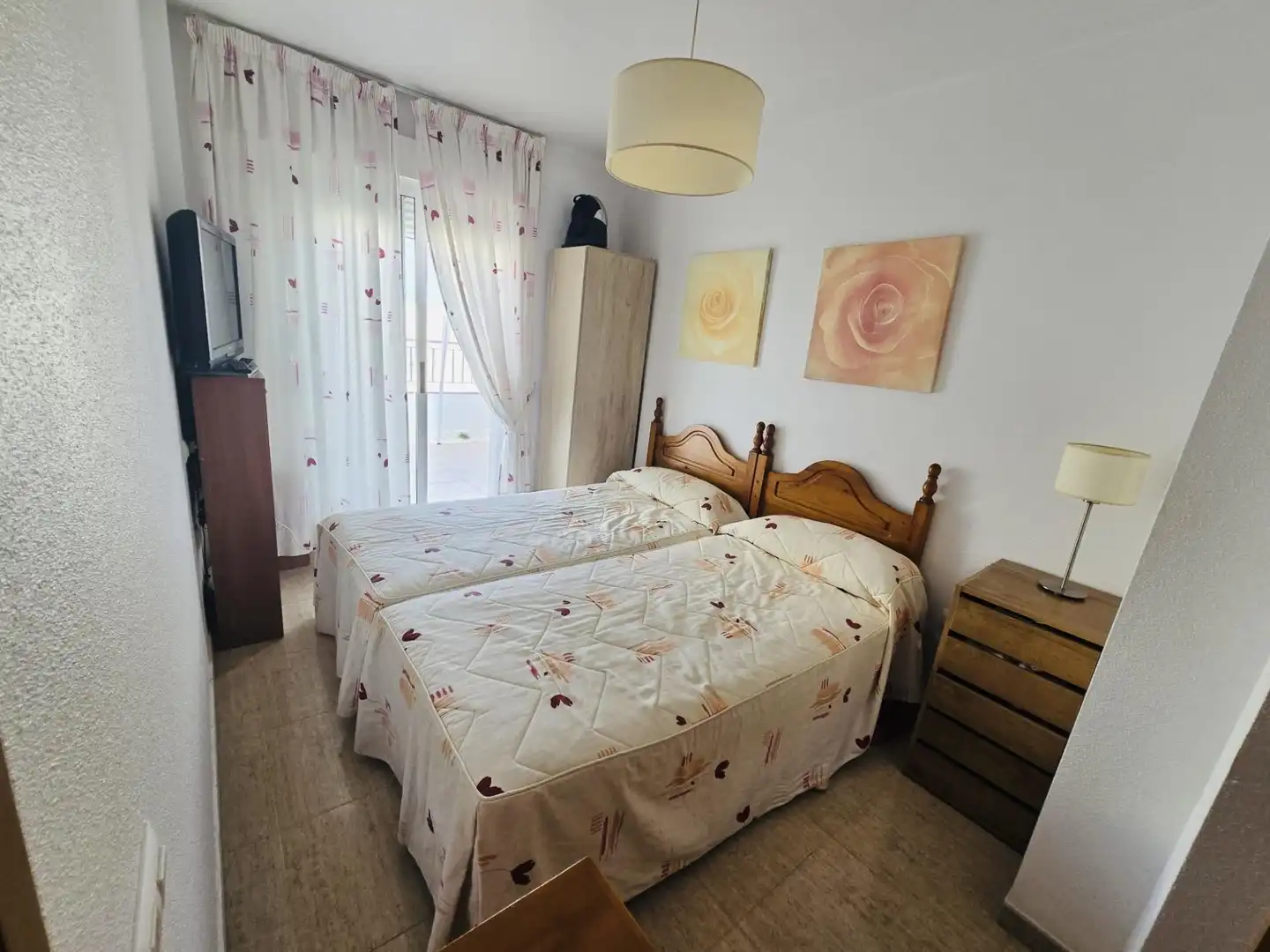 Schlafzimmer von Wohnung zum Verkauf in Torrevieja mit Klimaanlage, Heizung und Privatgarten
