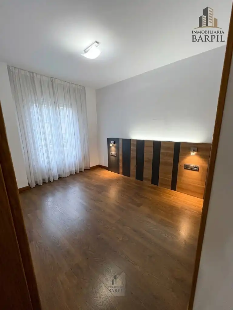 Wohnung mit Aufzug zur Miete in Rúa de José Antela Conde 18, imagen 5