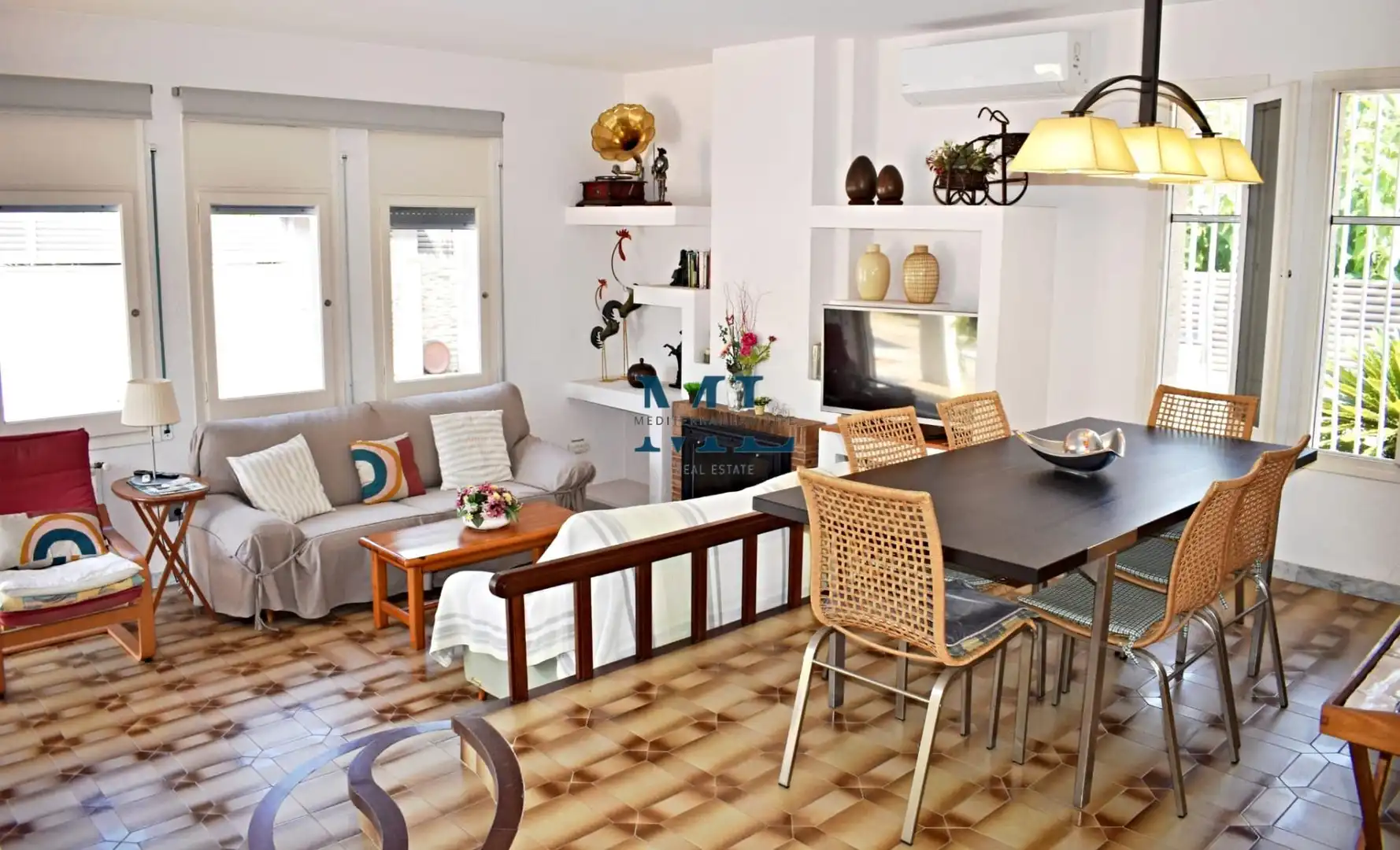 Living room of Houses for sale in Roda de Berà  with Heating and Swimming Pool
