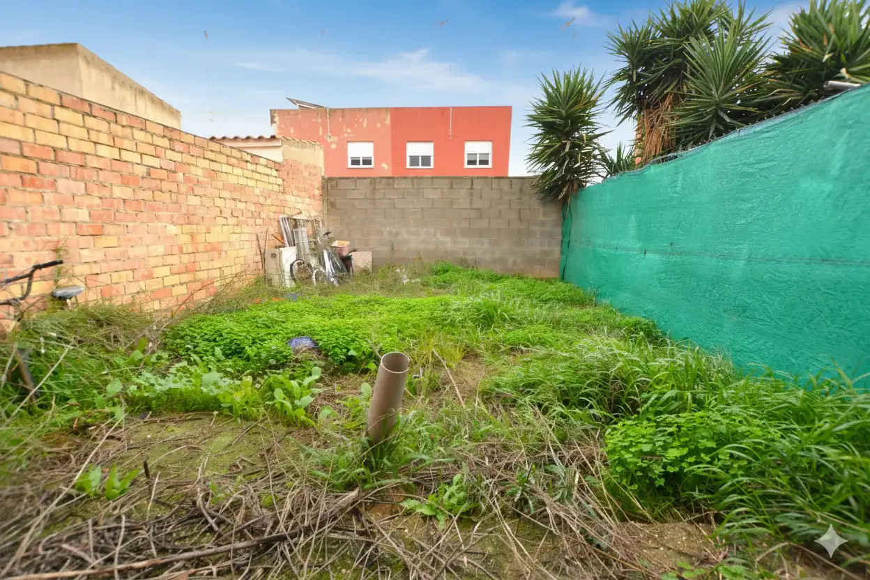Casa adosada en venta en Pilas con Aire acondicionado