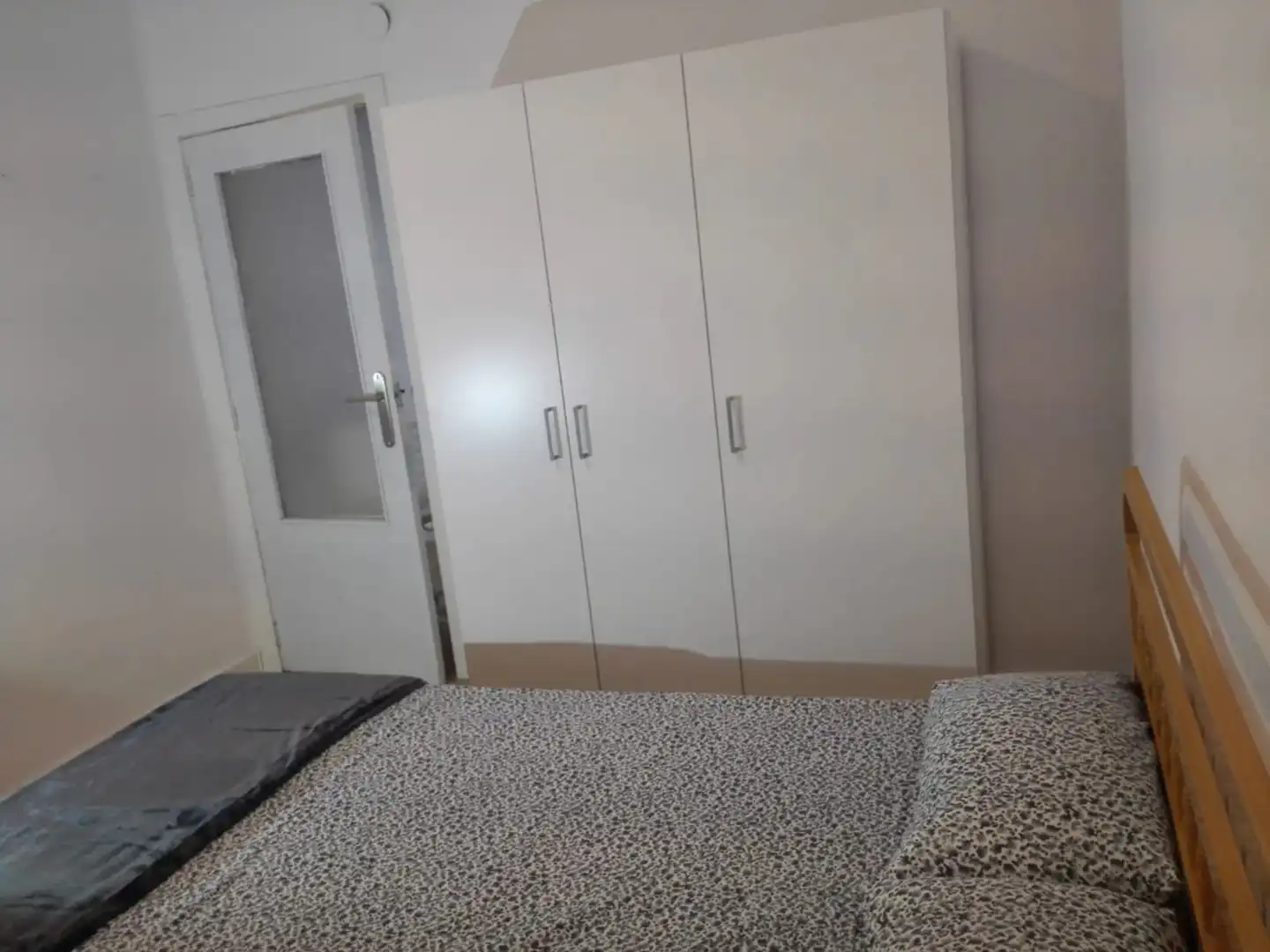 Bedroom of Flat for share in Benimaclet