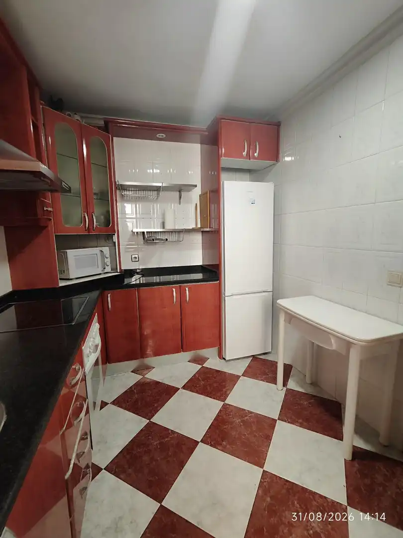 Cocina de Piso de alquiler en Málaga con Aire acondicionado, Terraza y Amueblado