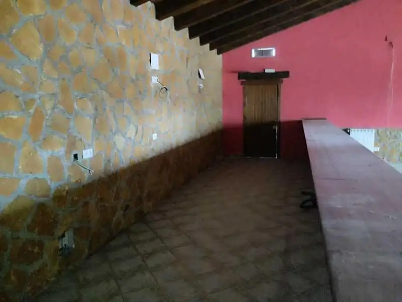 Local en venta en Romanos