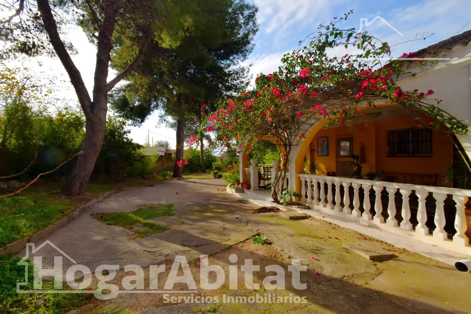 Jardí de Casa o xalet en venda en Llíria amb Jardí privat, Terrassa i Traster