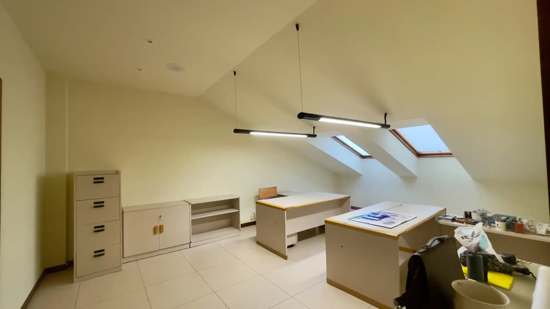 Büro zum Verkauf in Ponferrada mit Klimaanlage, Heizung und Möbliert