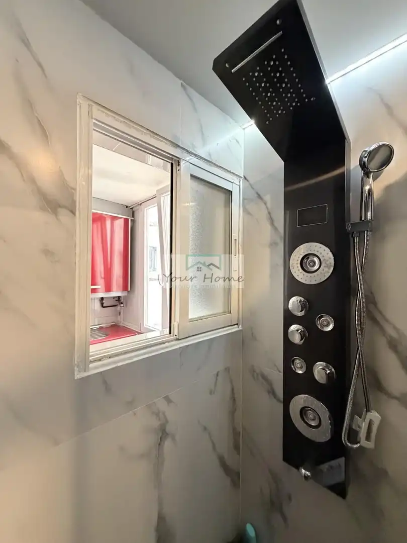 Baño de Planta baja en venta en Torrejón de Ardoz con Aire acondicionado y Calefacción