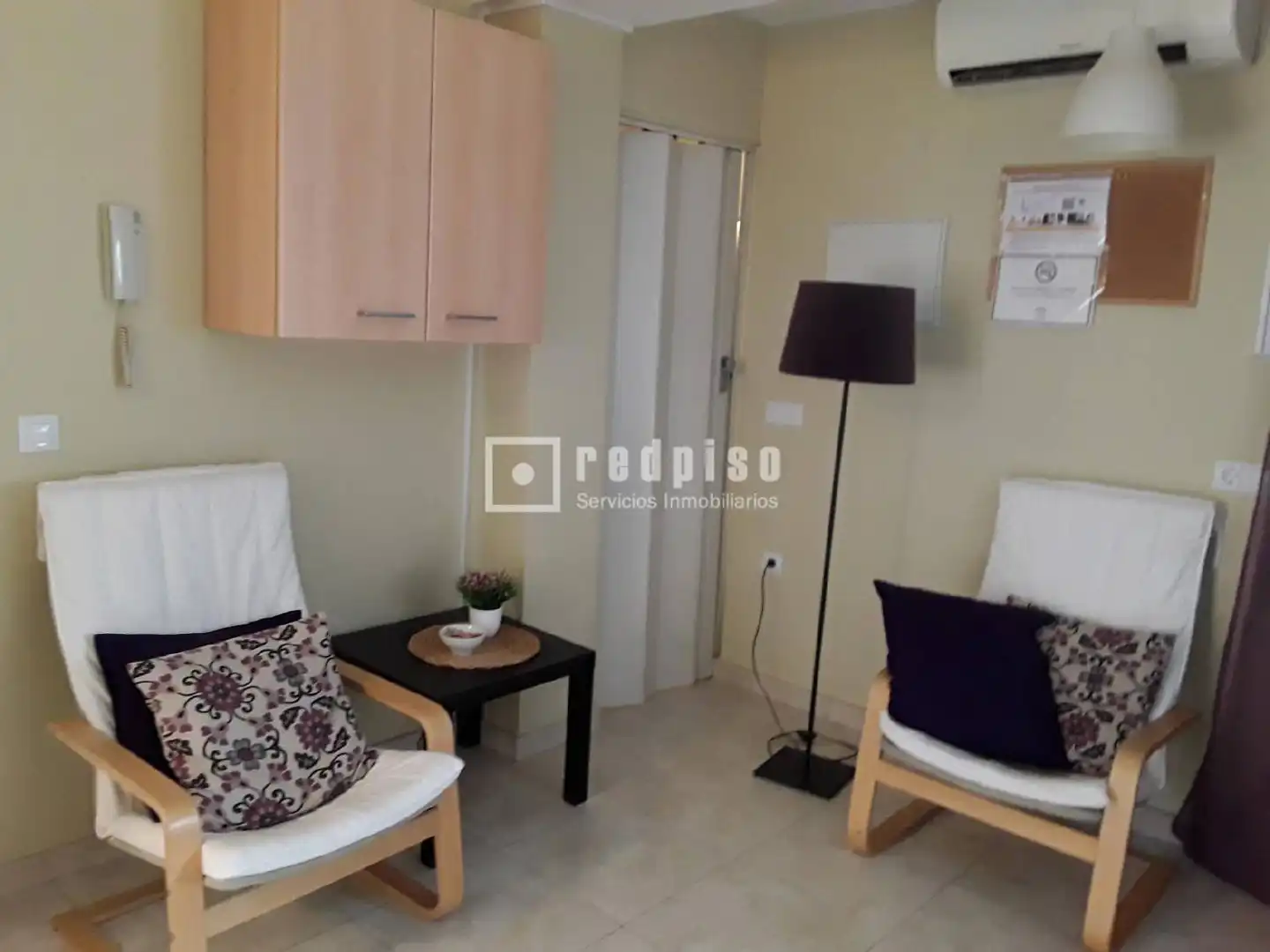 Bedroom of Flat for rent in Sevilla  with Air Conditioner, Terrace and Furnished