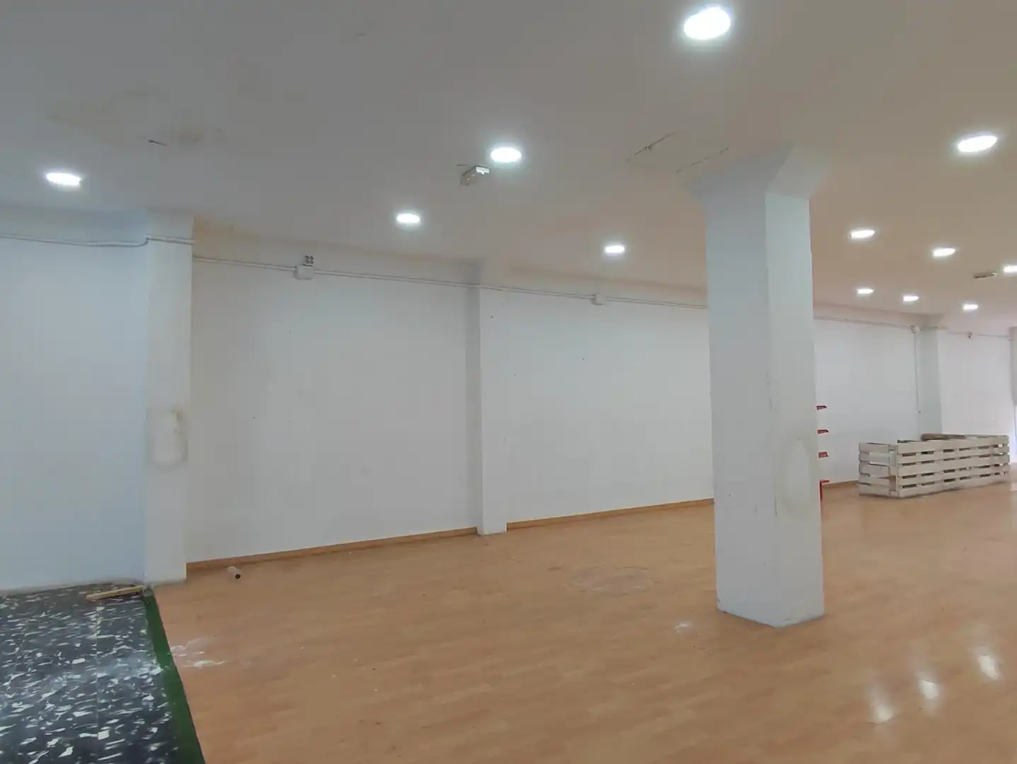 Commercial properties for rent in Creu de Barberà