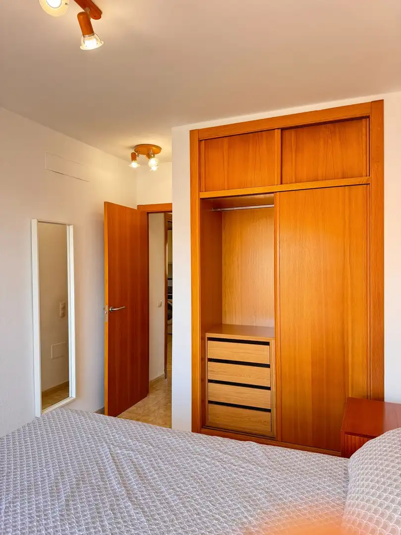 Habitación de Apartamento en venta en Roquetas de Mar con Aire acondicionado, Terraza y Amueblado