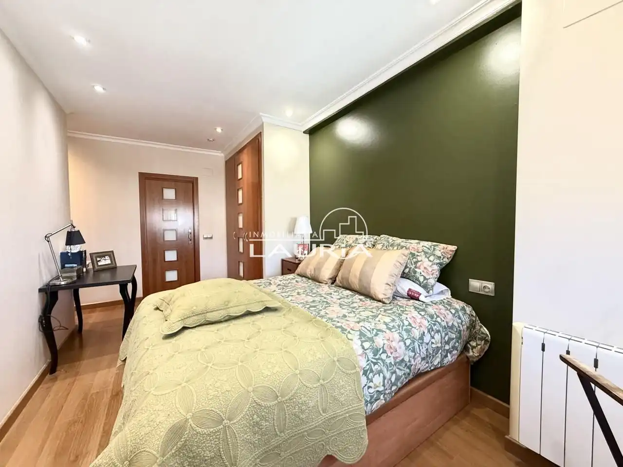 Dormitori de Casa o xalet en venda en Foios amb Aire condicionat, Calefacció i Terrassa