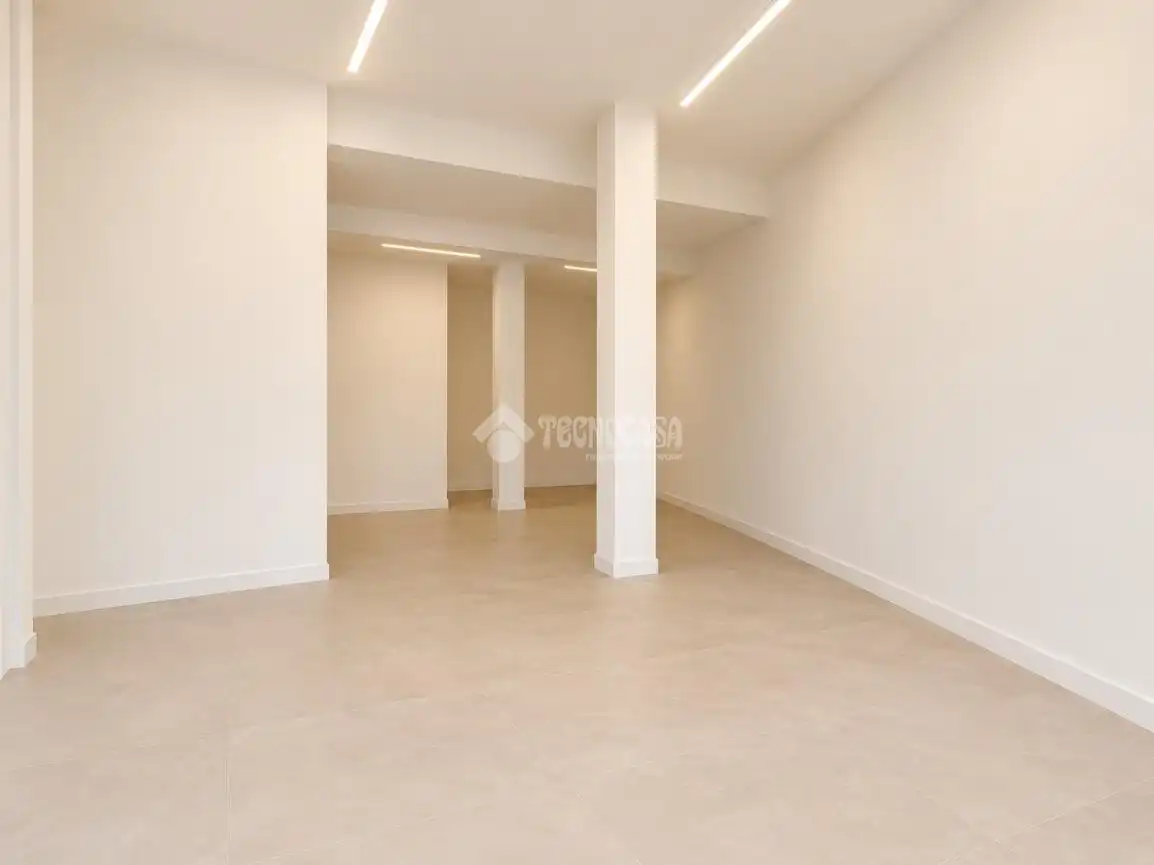 Local comercial de lloguer a Centro, imagen 4