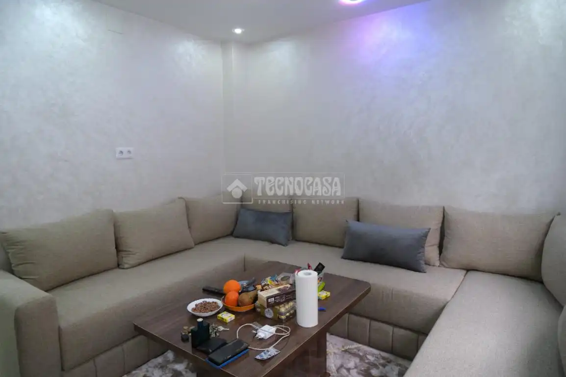 Sala de estar de Casa adosada en venta en Sevilla con Alarma