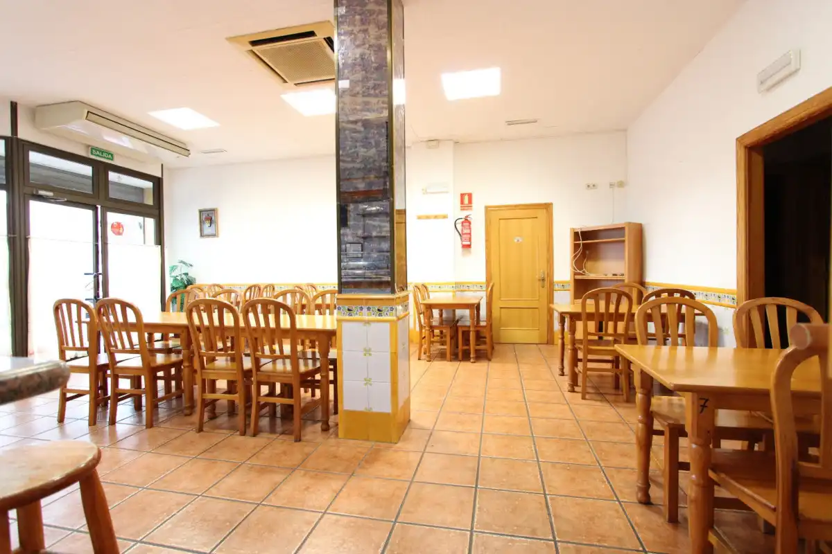 Local comercial en venta en Núcleo Urbano, imagen 5