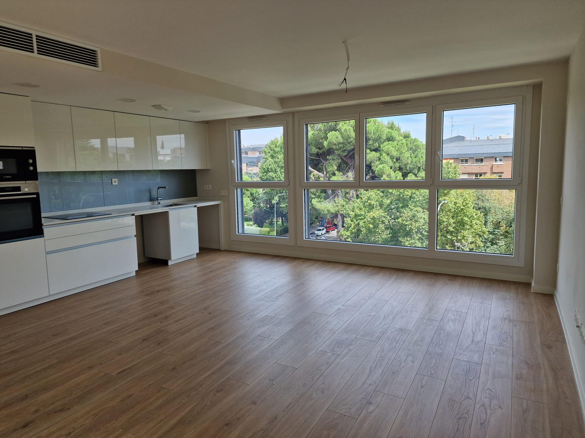 Sala d'estar de Àtic en venda en  Madrid Capital amb Aire condicionat, Calefacció i Terrassa
