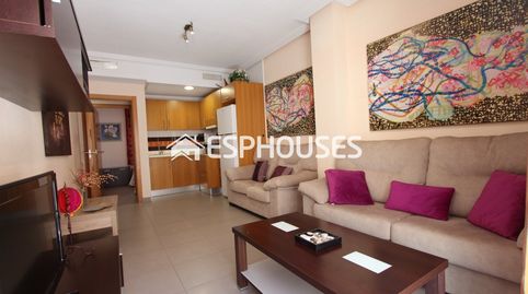 Foto 2 de Apartamento en venta en Pueblo, Guardamar del Segura