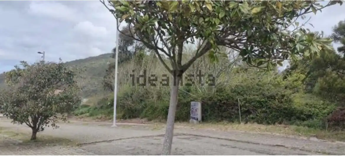 Residencial en venta en A Guarda  