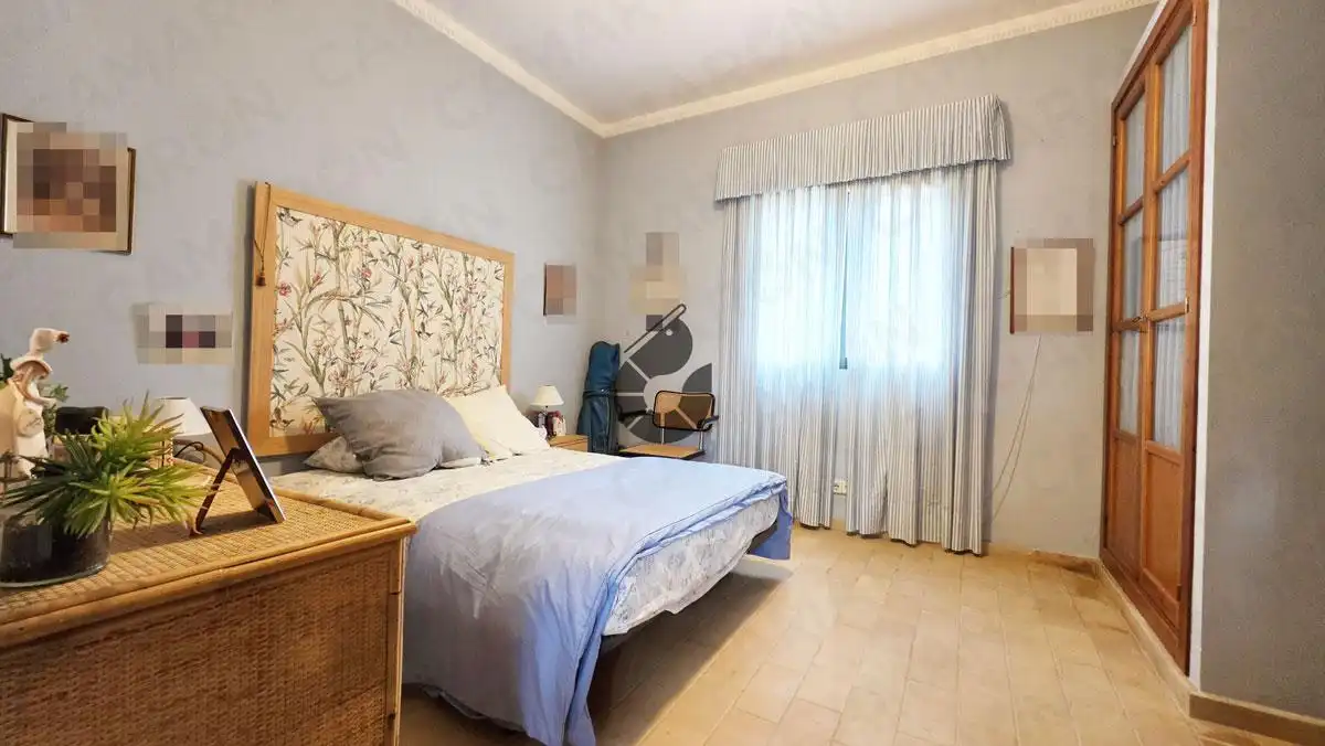 Habitación de Finca rústica en venta en Almensilla con Aire acondicionado y Jardín privado